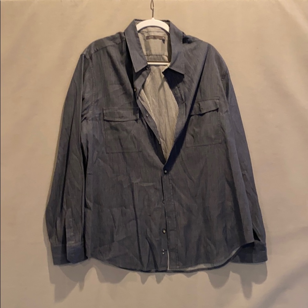 VINCE BUTTON DOWN